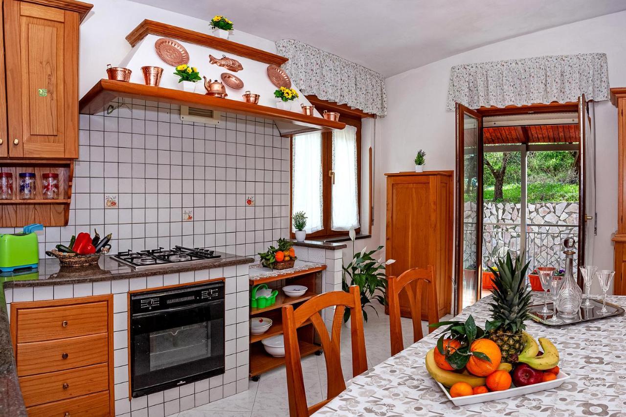 Il Tiglio Holiday Home - De Vivo Realty Масса-Лубренсе Экстерьер фото